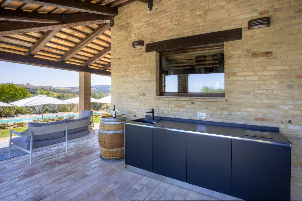 Acciaio-inox-laccato-opaco-goffrato-MC-1.jpg